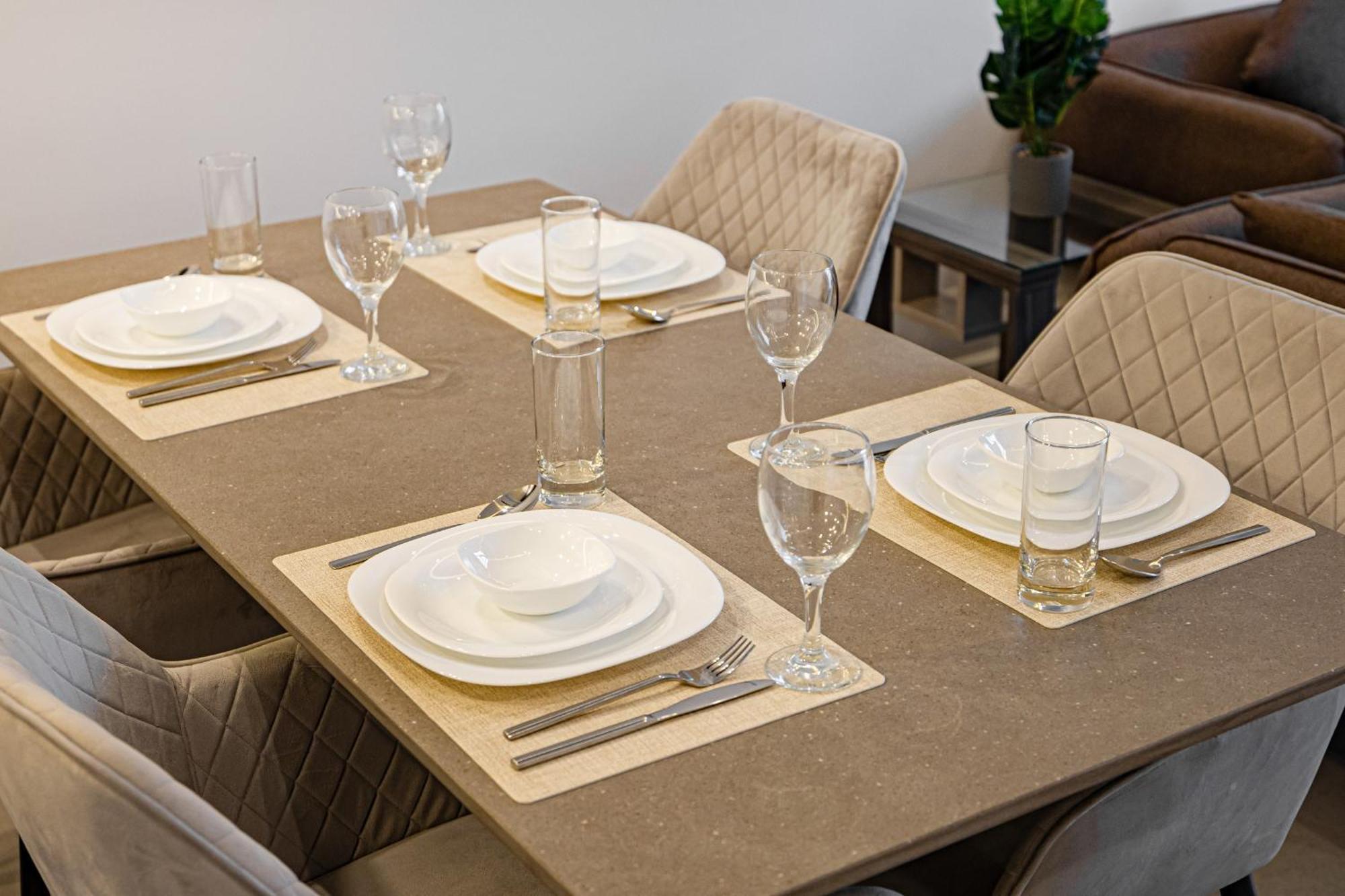 Daniels Stylish 1br At Jumeirah Garden Dubai